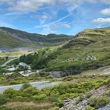 Hotel Llechwedd Glamping Blaenau Ffestiniog Esterno foto