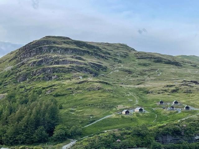 Hotel Llechwedd Glamping Blaenau Ffestiniog Esterno foto