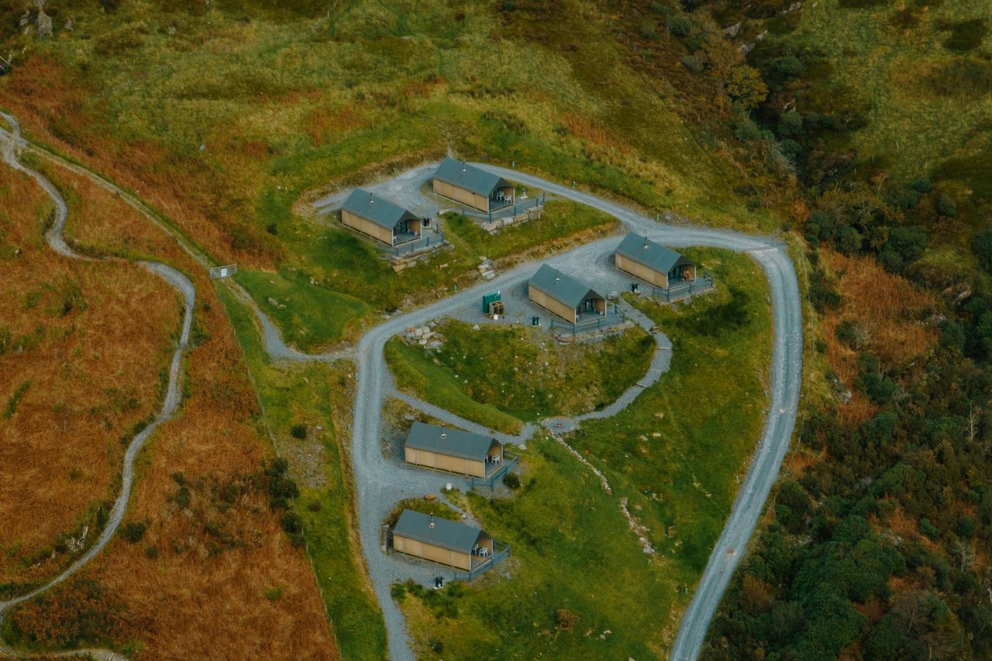 Hotel Llechwedd Glamping Blaenau Ffestiniog Esterno foto