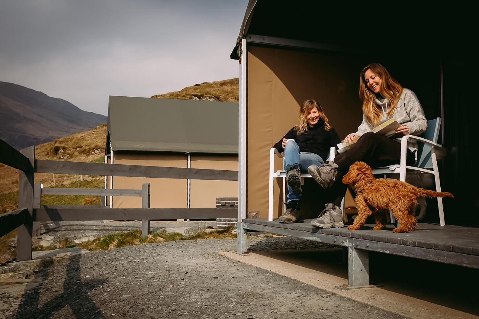 Hotel Llechwedd Glamping Blaenau Ffestiniog Esterno foto